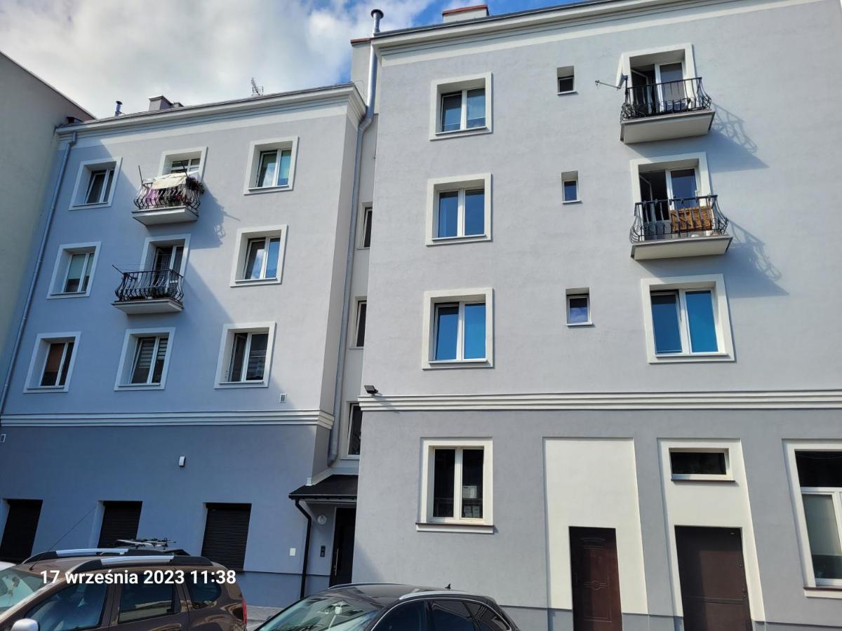 Akali Centrum -parking Apartment