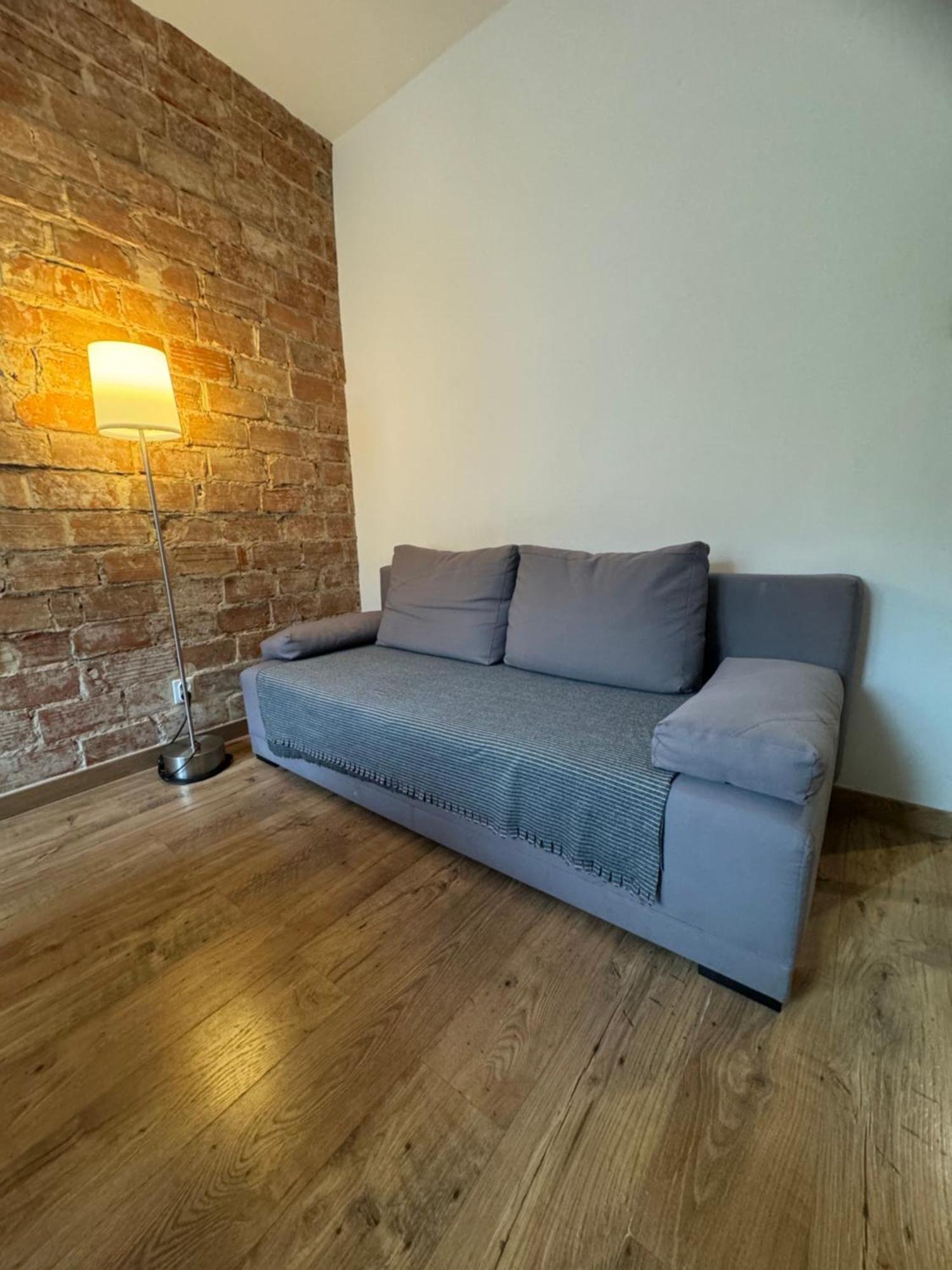 Akali Centrum -parking Apartment
